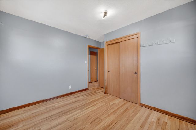 2704 Wedgewood Road, Des Moines, IA 50317