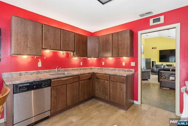 168 Interhaven Avenue, North Plainfield, NJ 07060