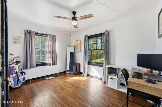 5409 Weston Rd, Knoxville, TN 37918