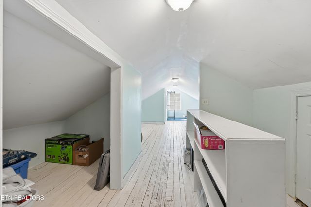 5409 Weston Rd, Knoxville, TN 37918