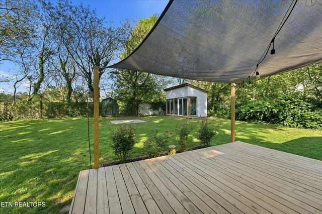 5409 Weston Rd, Knoxville, TN 37918