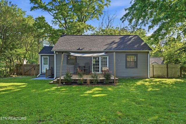 5409 Weston Rd, Knoxville, TN 37918