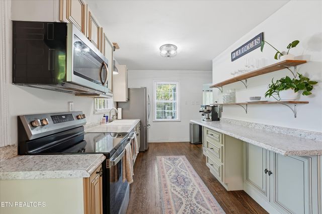 5409 Weston Rd, Knoxville, TN 37918