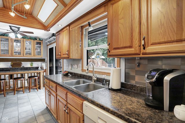 6903 Glacier Drive, Indianapolis, IN 46217