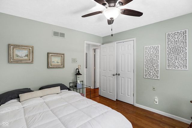6903 Glacier Drive, Indianapolis, IN 46217