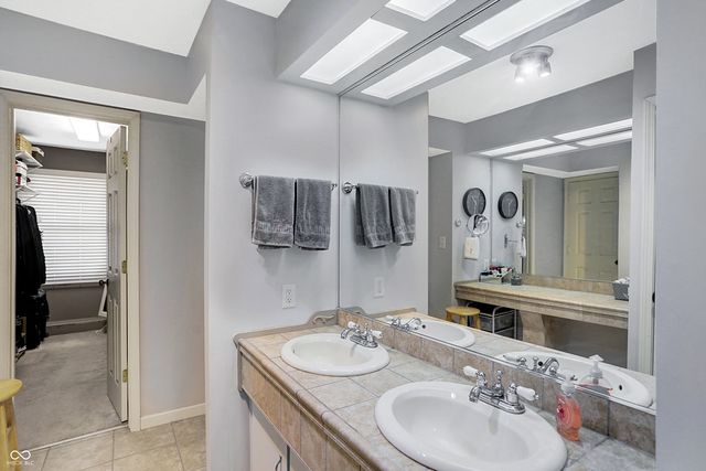 6903 Glacier Drive, Indianapolis, IN 46217