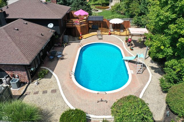 6903 Glacier Drive, Indianapolis, IN 46217