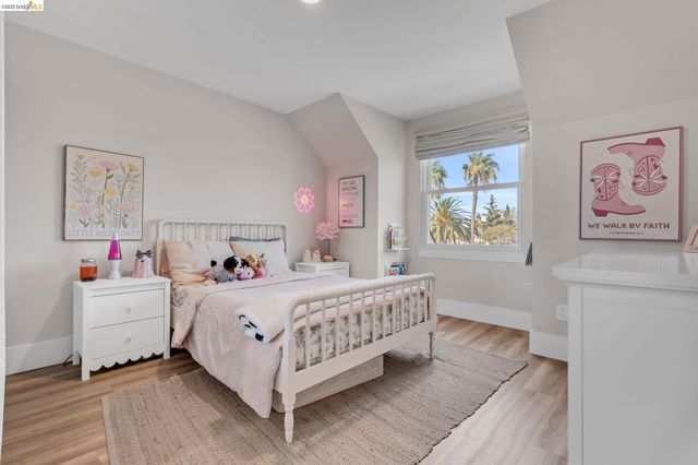 611 Woodbury Pl, Oakley, CA 94561