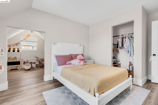611 Woodbury Pl, Oakley, CA 94561