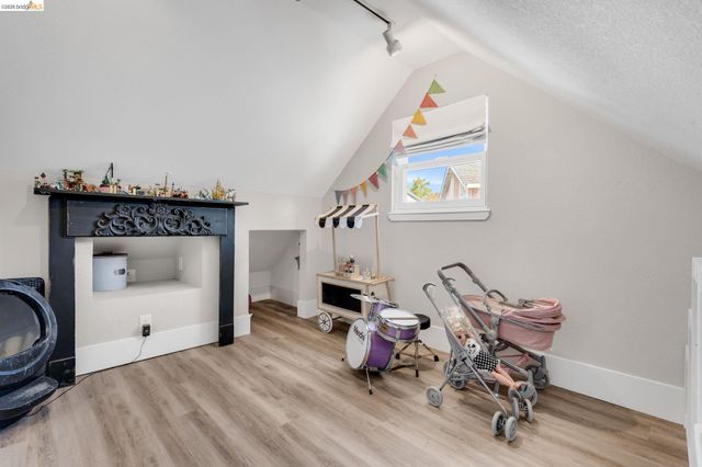 611 Woodbury Pl, Oakley, CA 94561