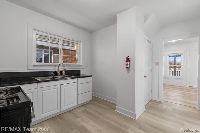 157 W Nevada Street, Detroit, MI 48203