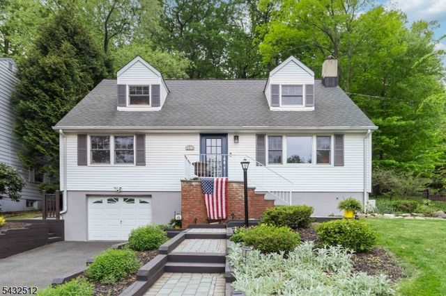 48 Midland Dr, Morris Twp., NJ 07960