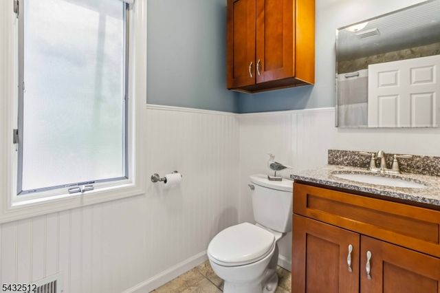 48 Midland Dr, Morris Twp., NJ 07960