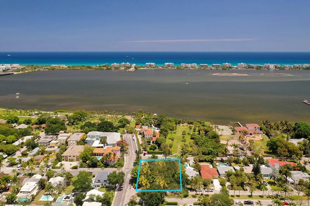 502 S Palmway, Lake Worth Beach, FL 33460