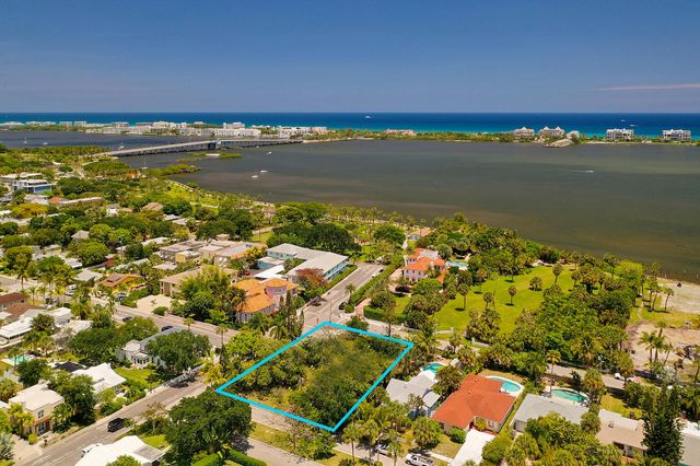 502 S Palmway, Lake Worth Beach, FL 33460