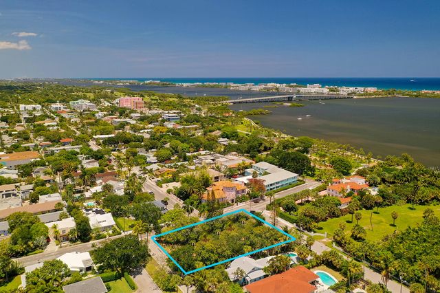 502 S Palmway, Lake Worth Beach, FL 33460
