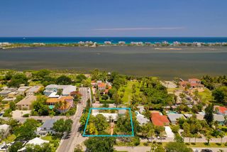 502 S Palmway, Lake Worth Beach, FL 33460