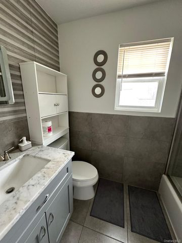 599 Park Avenue, West Hempstead, NY 11552