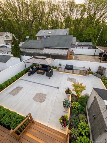 599 Park Avenue, West Hempstead, NY 11552