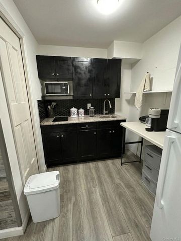 599 Park Avenue, West Hempstead, NY 11552