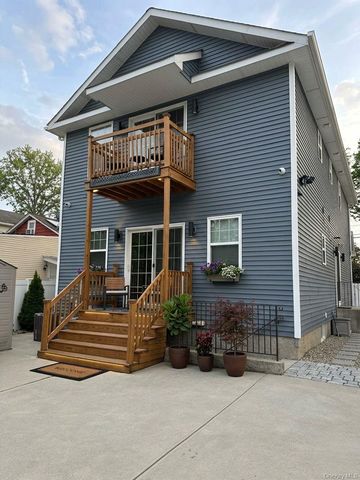 599 Park Avenue, West Hempstead, NY 11552