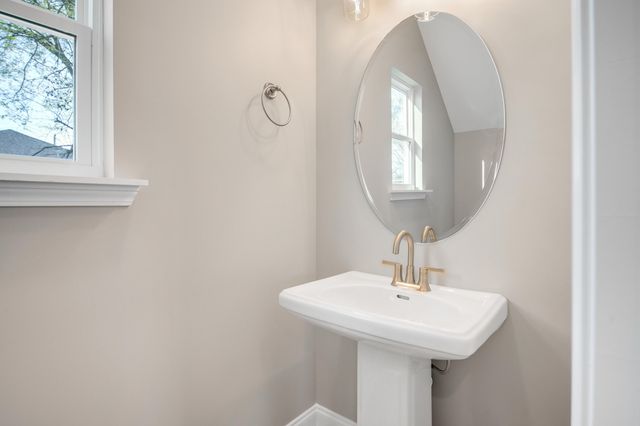 1228 Sholar Avenue, Chattanooga, TN 37406