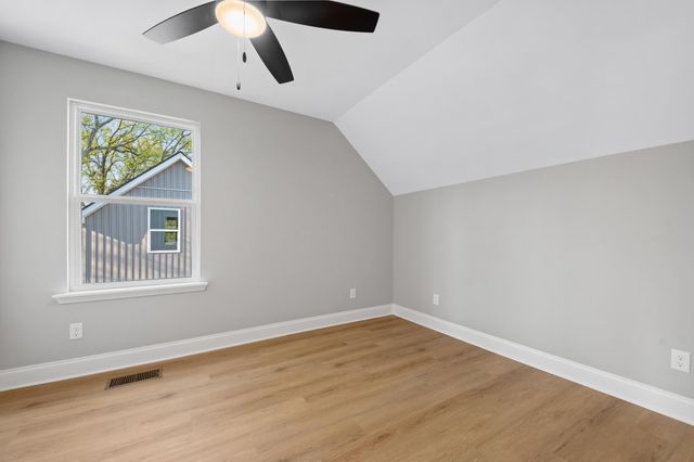 1228 Sholar Avenue, Chattanooga, TN 37406