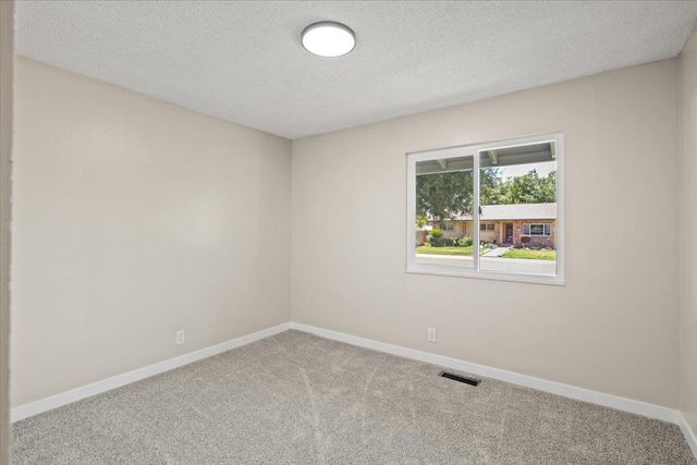 1744 Franquette Dr, Yuba City, CA 95991