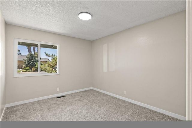 1744 Franquette Dr, Yuba City, CA 95991