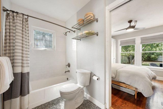 403 W 55th ST, Austin, TX 78751