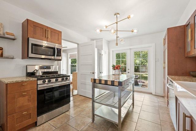 403 W 55th ST, Austin, TX 78751