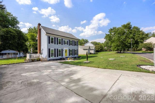 3100 Swanquarter Drive, Charlotte, NC 28262