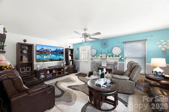 3100 Swanquarter Drive, Charlotte, NC 28262