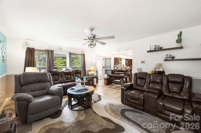3100 Swanquarter Drive, Charlotte, NC 28262