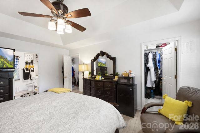 3100 Swanquarter Drive, Charlotte, NC 28262