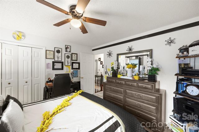 3100 Swanquarter Drive, Charlotte, NC 28262