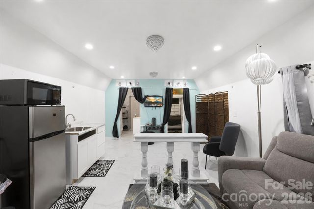 3100 Swanquarter Drive, Charlotte, NC 28262