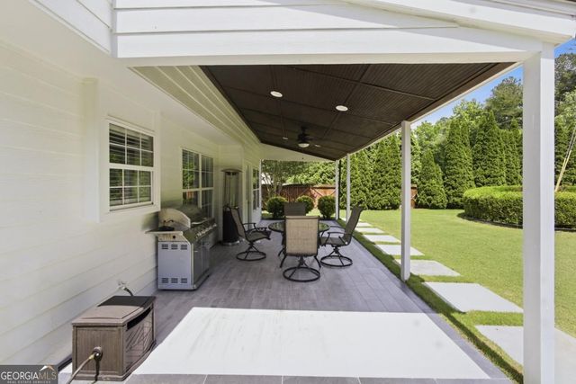 107 Creekstone Way, Acworth, GA 30101