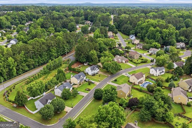 107 Creekstone Way, Acworth, GA 30101