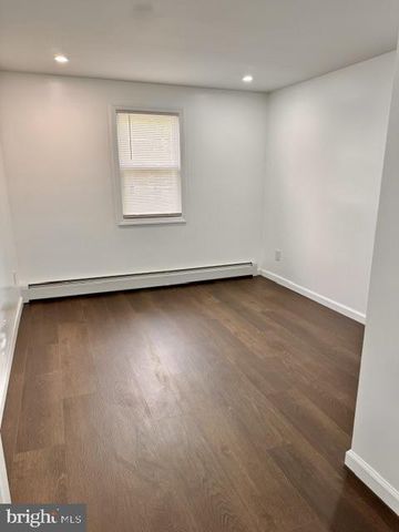 1832 PENNINGTON RD, Ewing Twp, NJ 08618