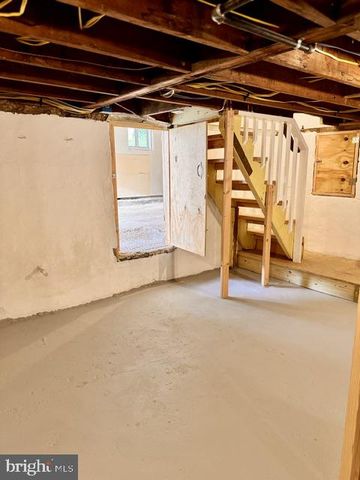 1832 PENNINGTON RD, Ewing Twp, NJ 08618