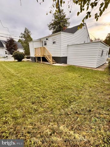 1832 PENNINGTON RD, Ewing Twp, NJ 08618