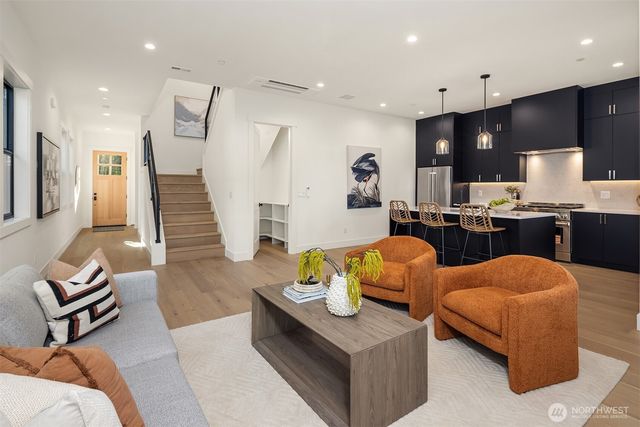 15016 SE 22nd Street, Bellevue, WA 98007