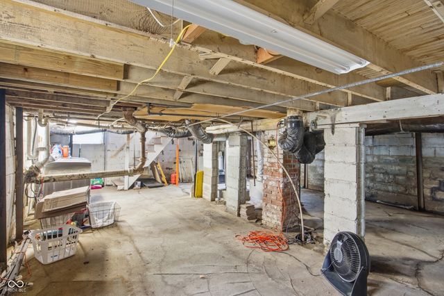 3431 Andover Road, Anderson, IN 46013