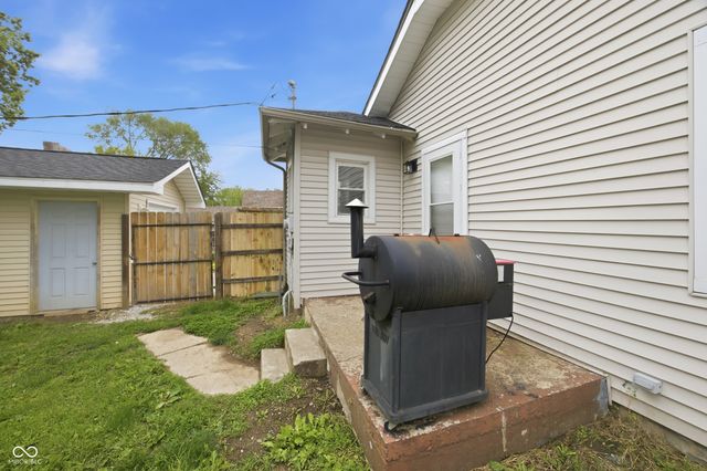 3431 Andover Road, Anderson, IN 46013