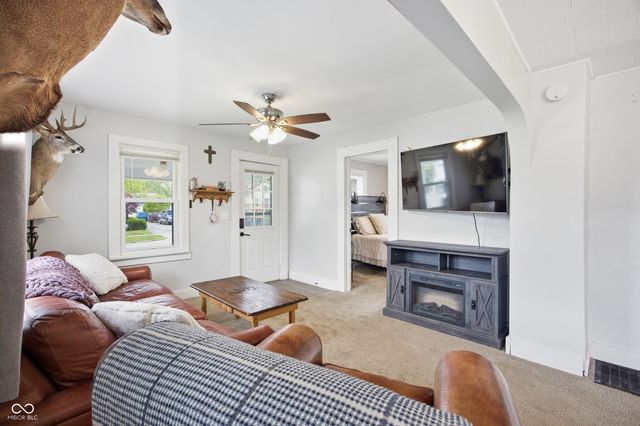 3431 Andover Road, Anderson, IN 46013