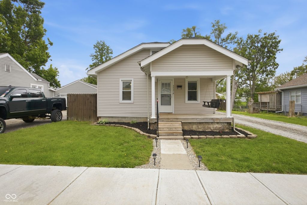 3431 Andover Road, Anderson, IN 46013
