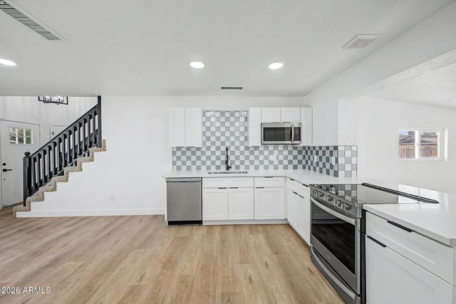 6220 S 46TH Place, Phoenix, AZ 85042