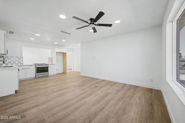 6220 S 46TH Place, Phoenix, AZ 85042