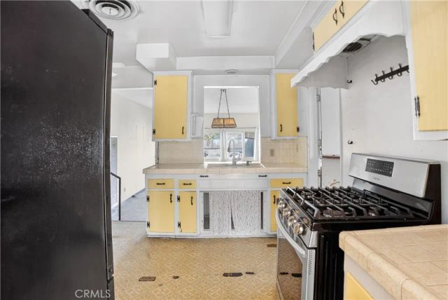 13150 Millrace Street, Sun Valley, CA 91352